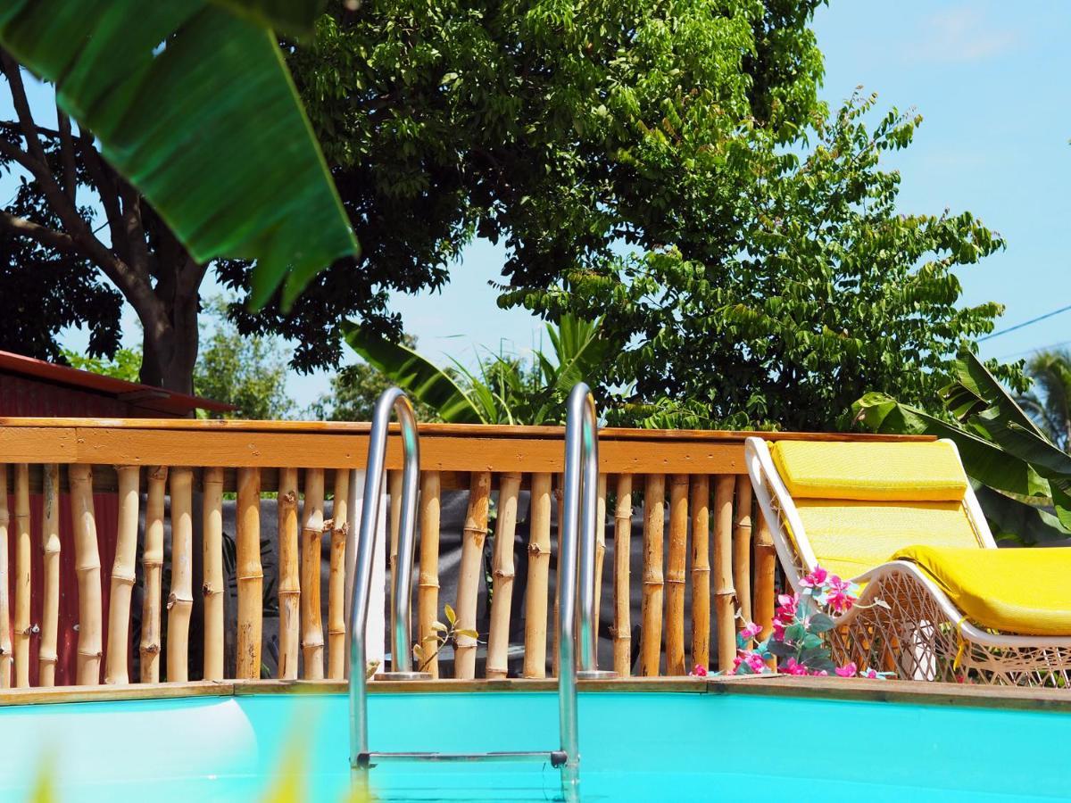 S'Cale Tropikal - Gite Cosy Avec Piscine Privee Petit-Canal Exterior photo